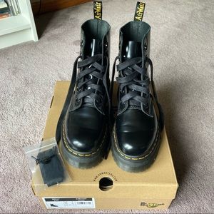 Dr Martens Molly Boots
